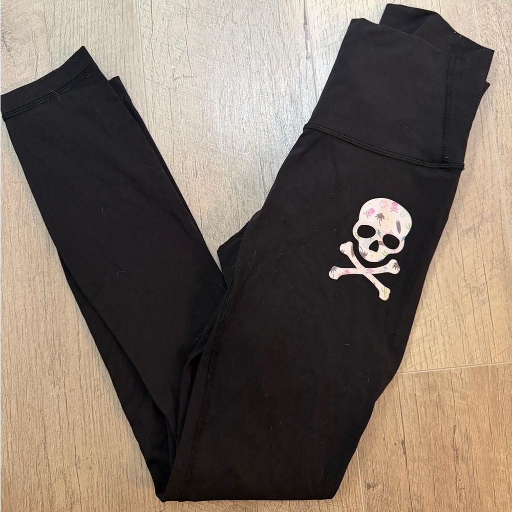 lululemon Soulcycle Black Skull Print Leggings